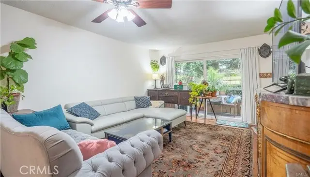 446 St Andrews, Los Angeles, CA 90020 - Image #1