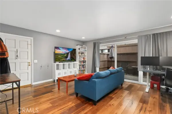 1094 Cabrillo Park  #A, Santa Ana, CA 92701