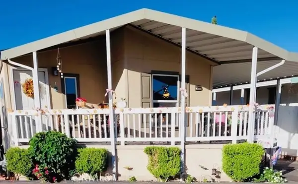 18323 Soledad Canyon, Canyon Country, CA 91387