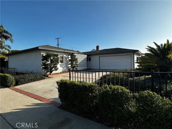 3084 Taylor, Costa Mesa, CA 92626