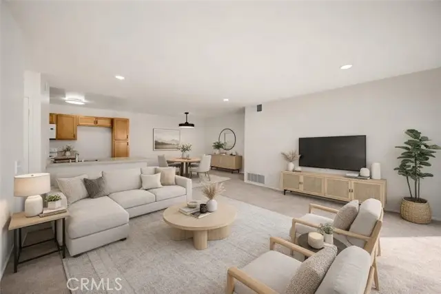 2521 Sunflower Avenue  #R8, Santa Ana, CA 92704 - Image #1