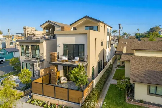 603 Delaware Street, Huntington Beach, CA 92648 - #2