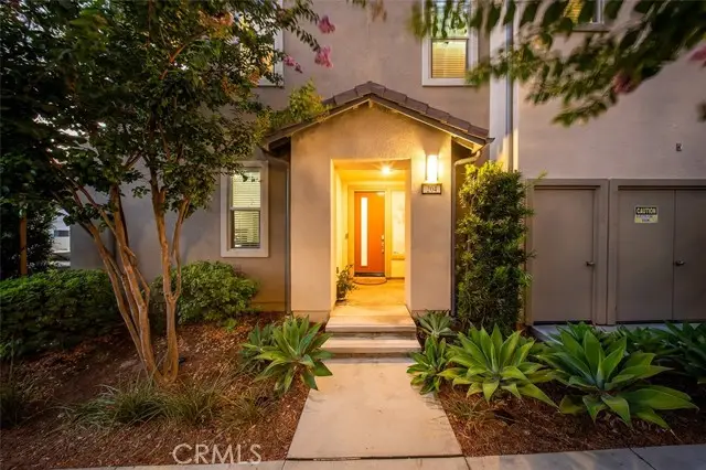 204 Keeper, Irvine, CA 92618 - #3