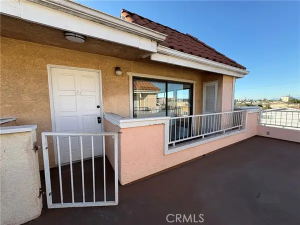 1168 10th Street  #213, Long Beach, CA 90813