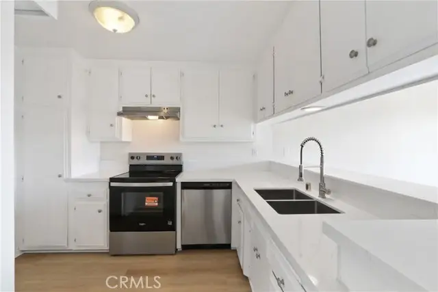 1187 3rd Street  #215, Long Beach, CA 90802 - Image #2