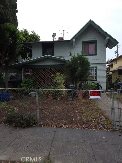 108 Dillon, Los Angeles, CA 90057