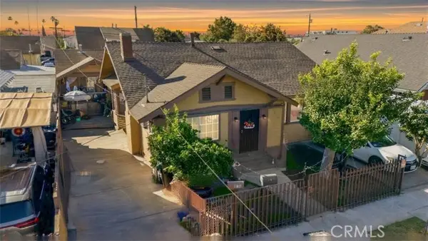 608 52nd, Los Angeles, CA 90037