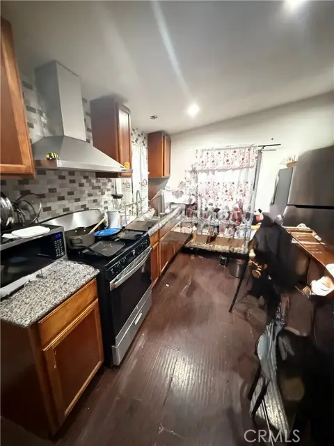 2191 Harbor Boulevard  #3, Costa Mesa, CA 92627 - Image #3