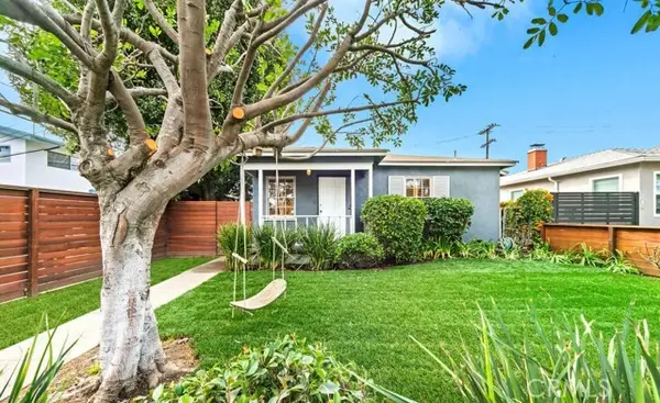 3989 Coolidge, Los Angeles, CA 90066