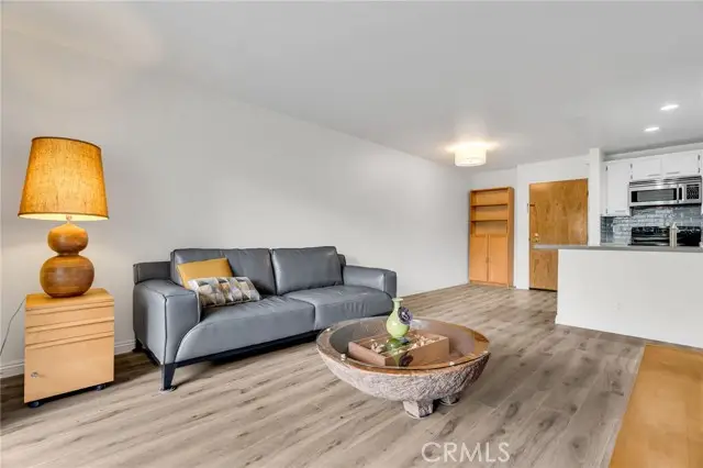 4260 Via Arbolada  #206, Los Angeles, CA 90042 - Image #2