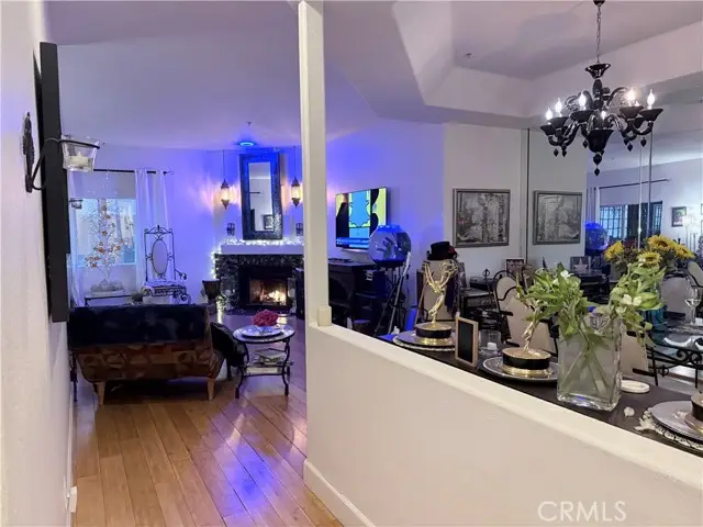 10626 Valley Spring  #103, Toluca Lake, CA 91602 - Image #1