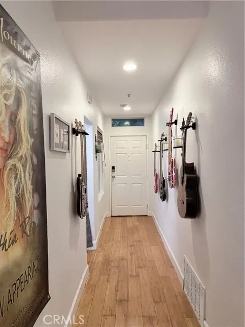 10626 Valley Spring  #103, Toluca Lake, CA 91602 - Image #3