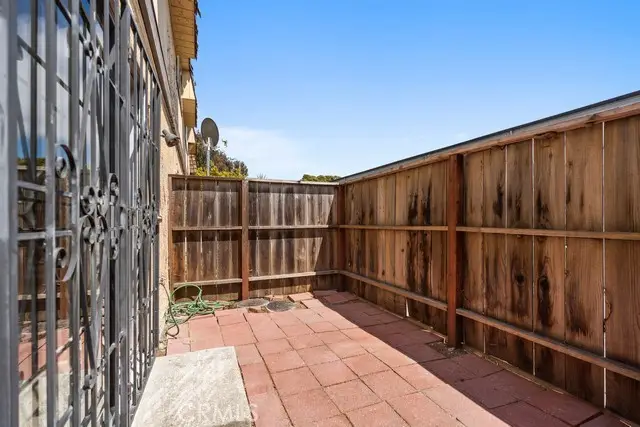 10401 Shaw, Oakland, CA 94605 - Image #2
