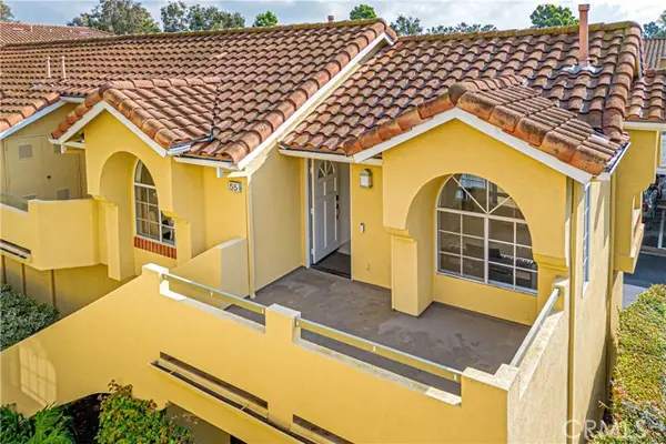 55 Alicante Aisle, #62, Irvine, CA 92614