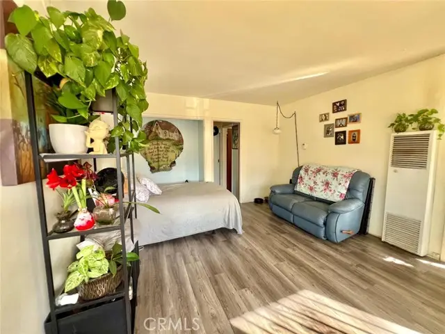 1825 3rd Street  #1, Long Beach, CA 90802 - #3