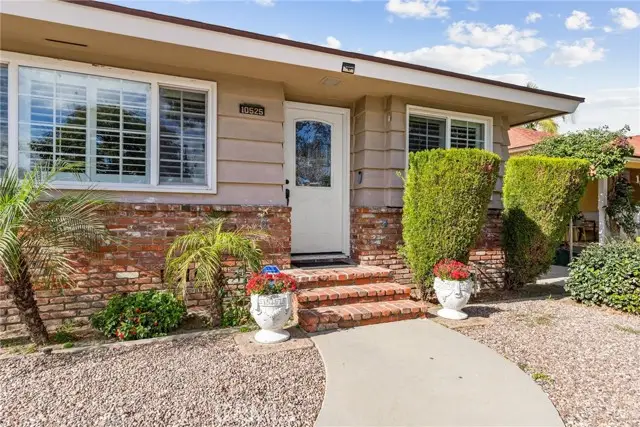 10525 Washington Avenue, South Gate, CA 90280 - #2