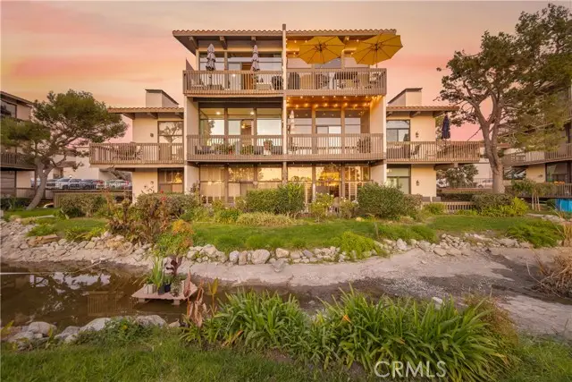 5322 Marina Pacifica Drive, Long Beach, CA 90803 - Image #1