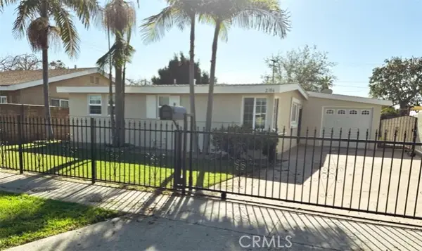 2106 9th Street, Santa Ana, CA 92703