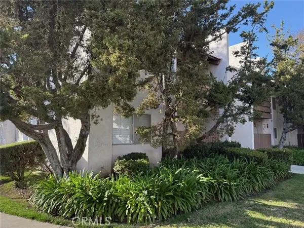 17552 Vandenberg  #1, Tustin, CA 92780