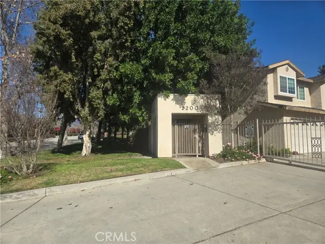 2260 Towne, Pomona, CA 91767 - #1