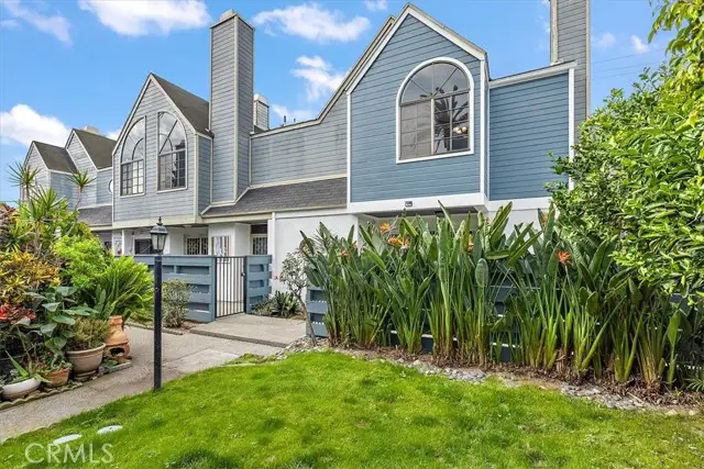 5921 Templeton Street  #G, Huntington Park, CA 90255 - #3