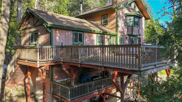 487 Wylerhorn Drive, Crestline, CA 92325