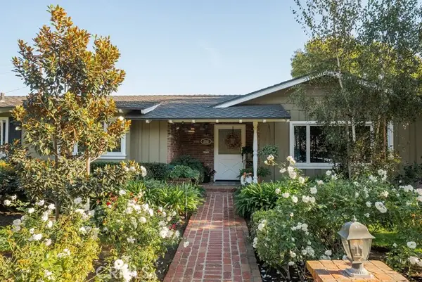 2011 Redberry, Santa Ana, CA 92705