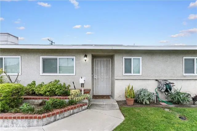 423 Danbrook, Anaheim, CA 92804 - Image #3