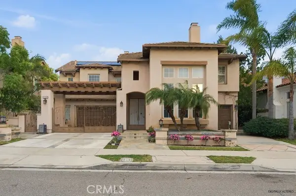 979 Antonio, Orange, CA 92869