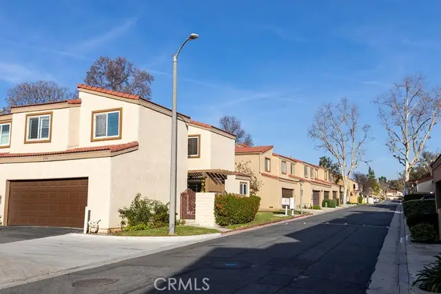 2700 Via Portola, Fullerton, CA 92835 - #2