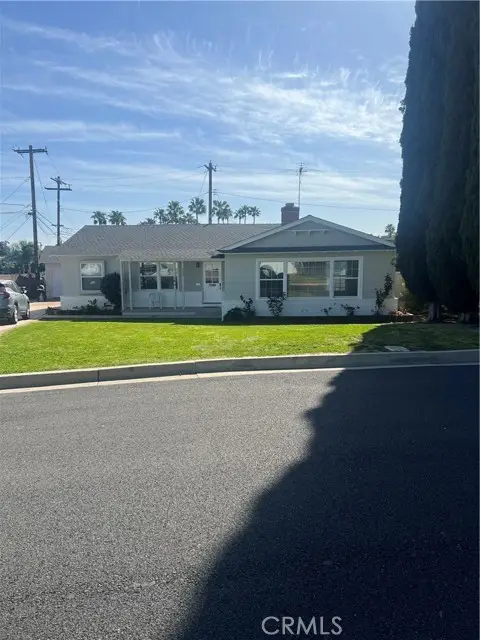 456 El Camino, Fullerton, CA 92835