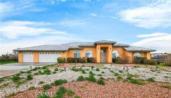 5635 Hollister, Phelan, CA 92371