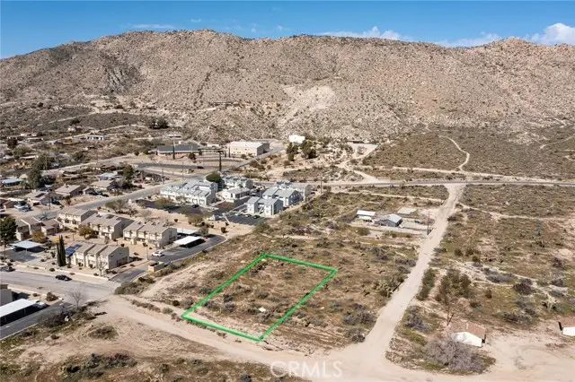 56160 Buena Vista Drive, Yucca Valley, CA 92284 - #2