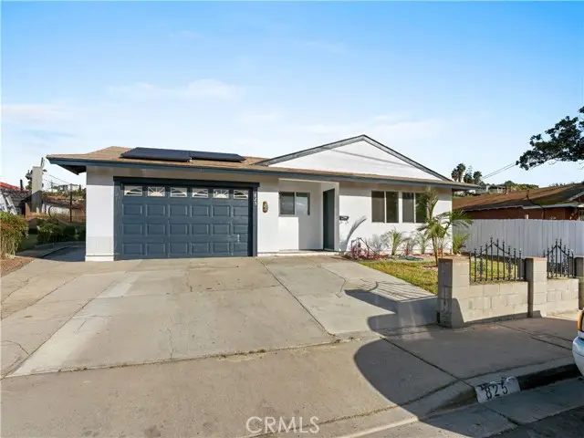 825 51st, San Diego, CA 92114 - #2