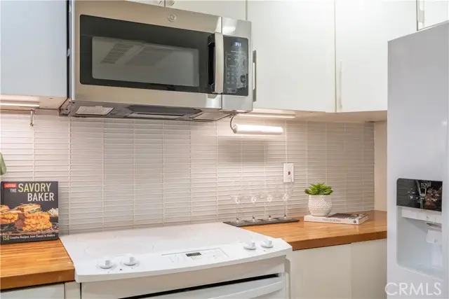 1301 Cabrillo Ave  #208, Torrance, CA 90501 - #3