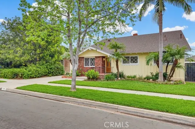 5346 Flagstone Street, Long Beach, CA 90808 - #3