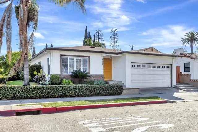 1190 37th, Long Beach, CA 90807 - #1