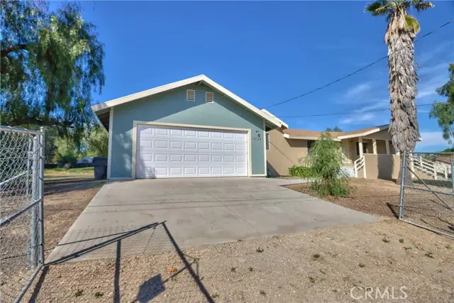 19124 Glenwood Avenue, Riverside, CA 92508 - #3