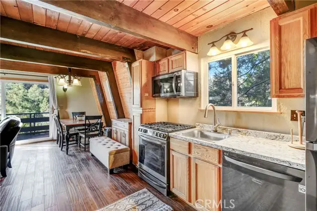 28673 Manitoba, Lake Arrowhead, CA 92352 - #2