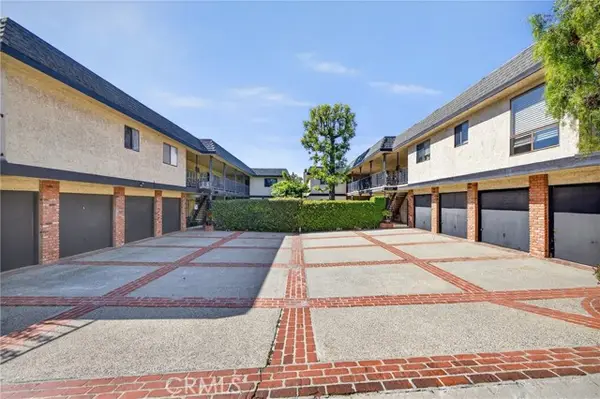 2115 Ohio, Signal Hill, CA 90755
