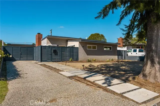 4439 Clark Avenue, Long Beach, CA 90808 - #2