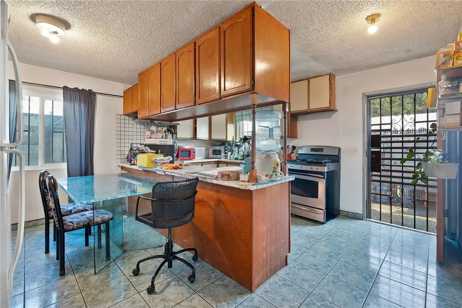 1020 Kemp, Compton, CA 90220 - #2