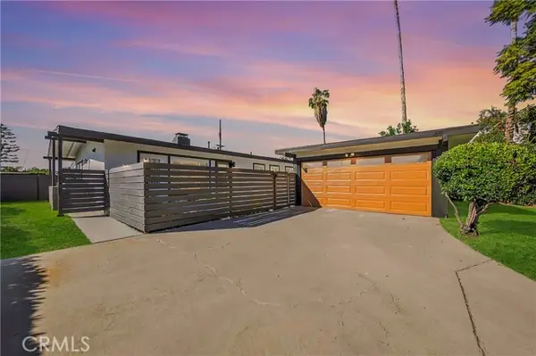 15011 La Mesa, La Mirada, CA 90638