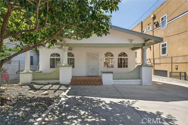3538 London, Los Angeles, CA 90026 - #2