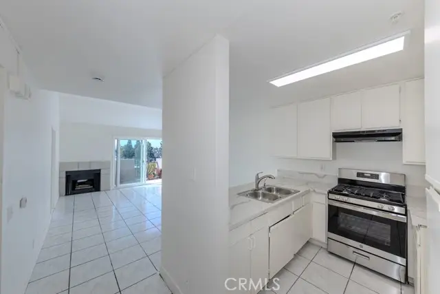 450 4th Street  #423, Santa Ana, CA 92701 - #3