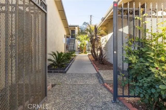 4110 Hathaway Ave, Long Beach, CA 90815 - #3