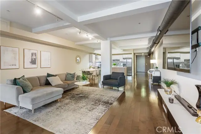 433 Pine Avenue  #102, Long Beach, CA 90802 - #1