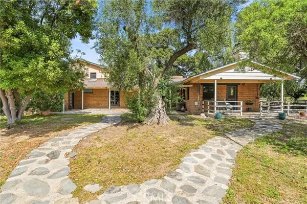 5729 Grandview, Yorba Linda, CA 92886