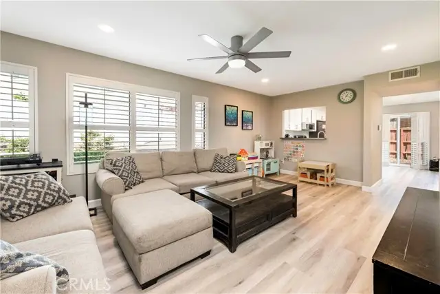 25885 Trabuco  #213, Lake Forest, CA 92630 - #3