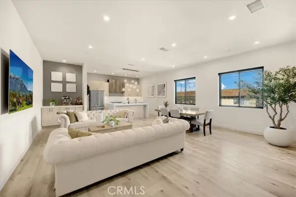756 19th Street  #B, Costa Mesa, CA 92627